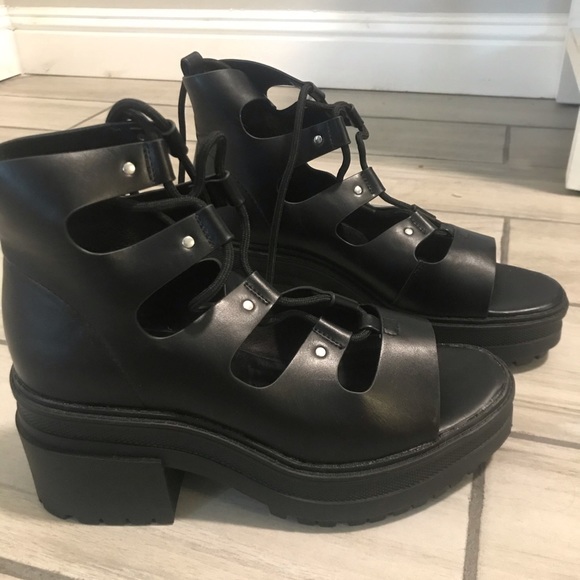 Gladiator Platforms - Picture 3 of 5